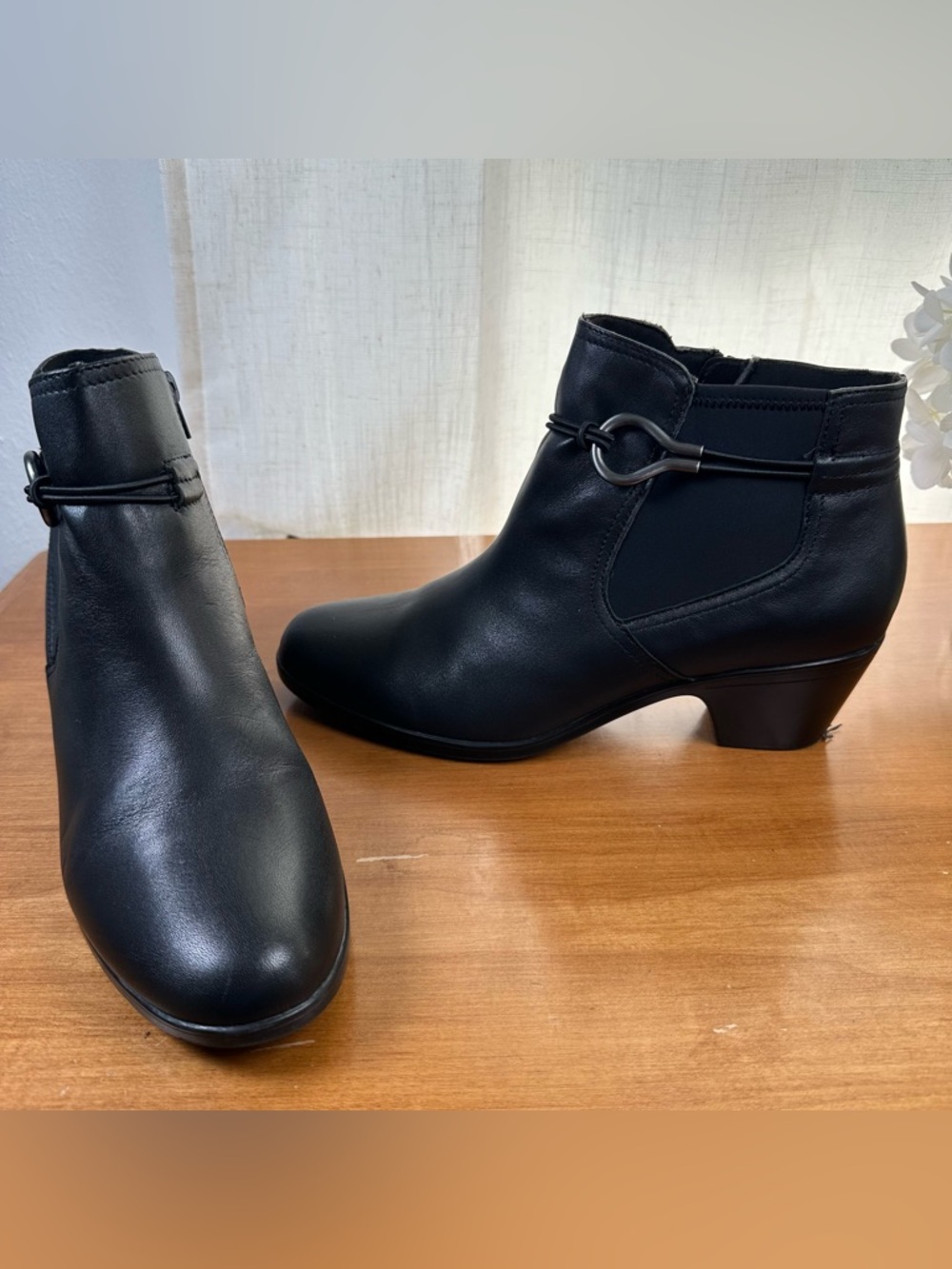 Clarks Emily 2 Kaylie Ankle Boots Black Block Heel Women’s 11 N